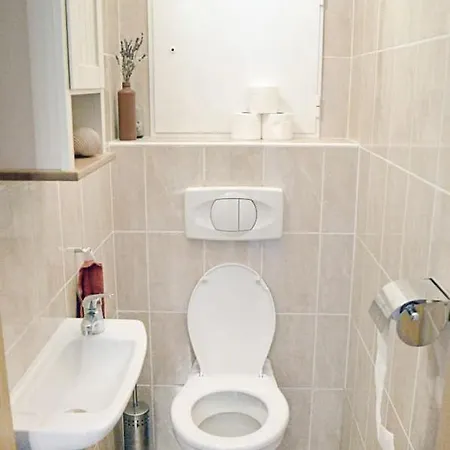 Apartment Ilka Garden *